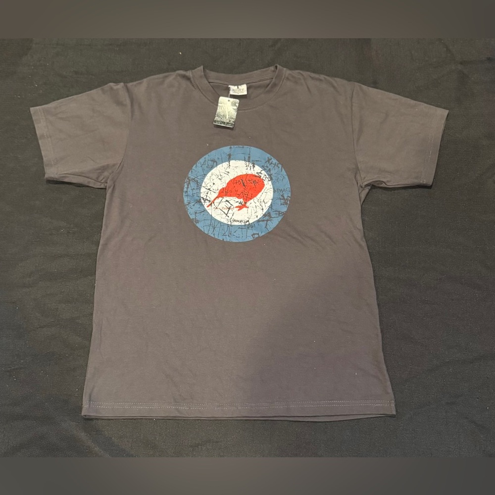 NWT Royal New Zealand Red Kiwi Tee M